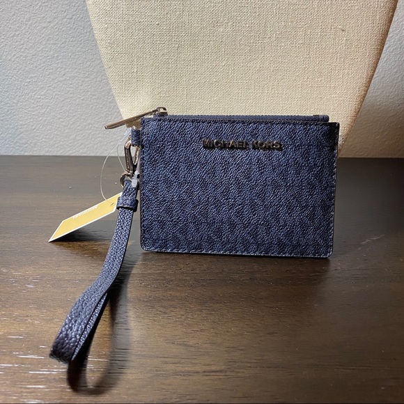 Michael Kors Jet Set Travel Coin Purse Wristlet - Picture 5 of 8